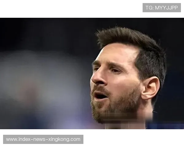 体坛热议：梅西夜访新诺坎普；亚特兰大闪电换帅