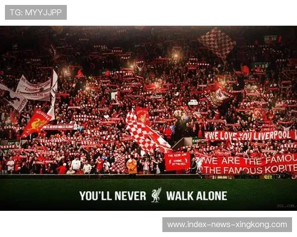 利物浦后腰扫荡到位，中路空间被封死，利物浦never walk alone