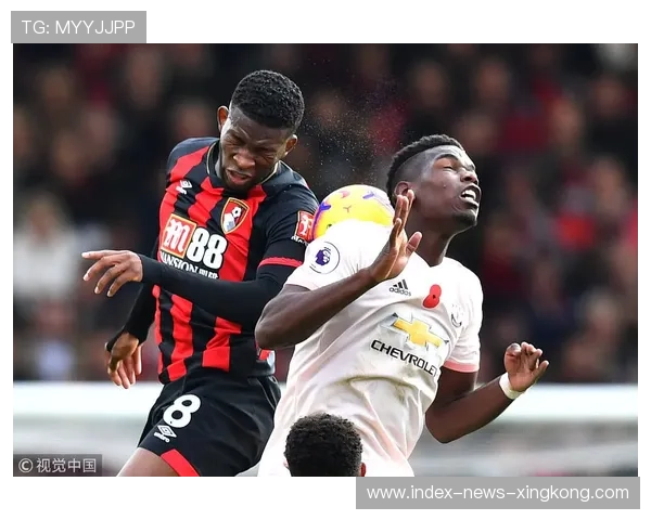 拉什福德远距离挑射破网曼联领先